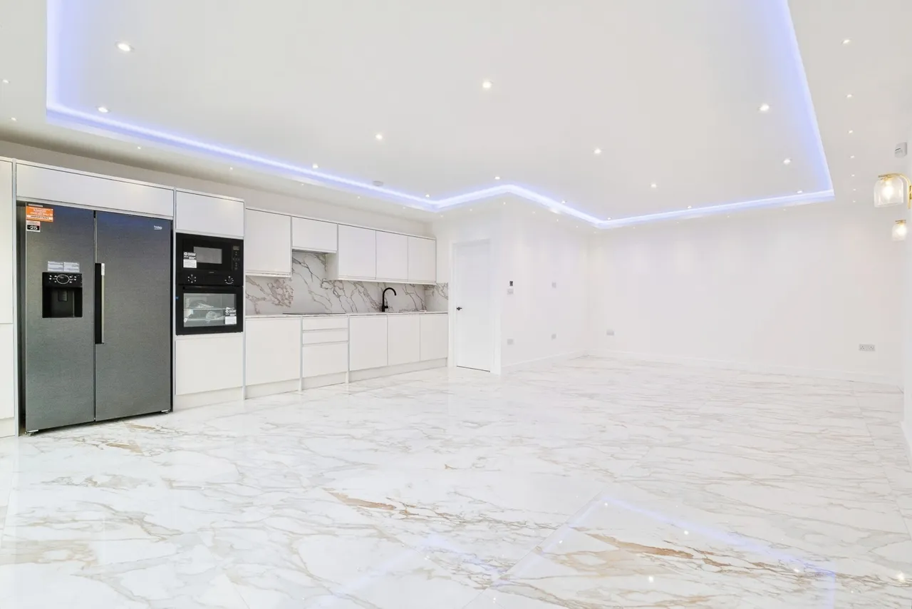 Ennerdale Avenue, Hornchurch, RM12, photo 5