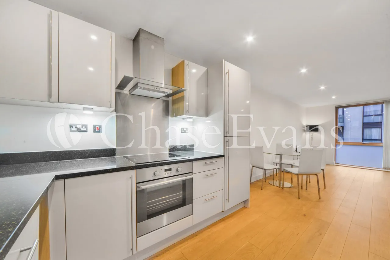 Roden Court, 115 Hornsey Lane, Highgate, London, N6, photo 8
