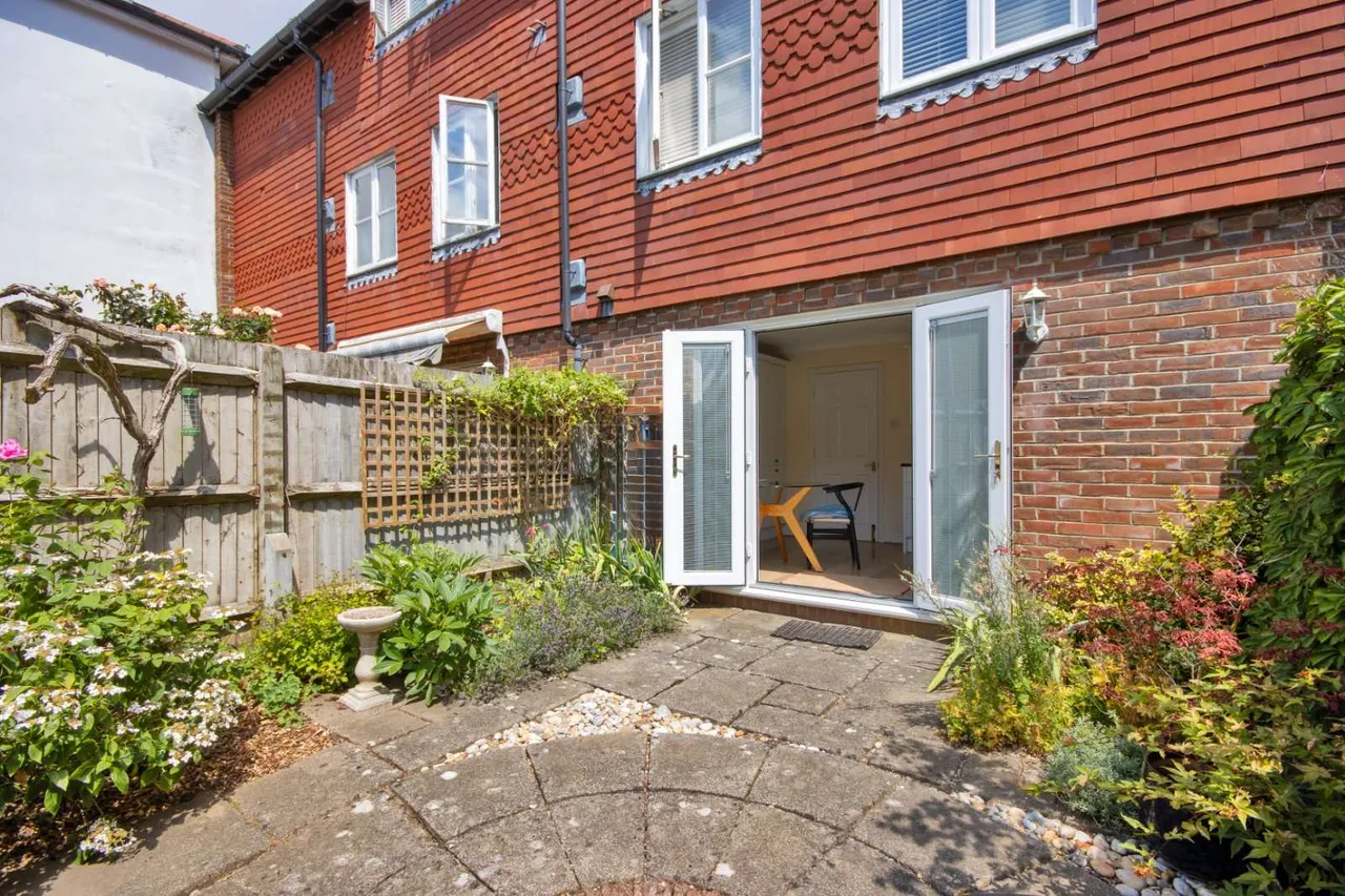 Cumberland Mews, Tunbridge Wells, TN1, photo 9