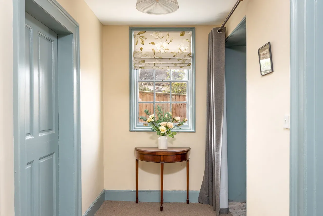 Court Lane, Bratton, BA13, photo 73