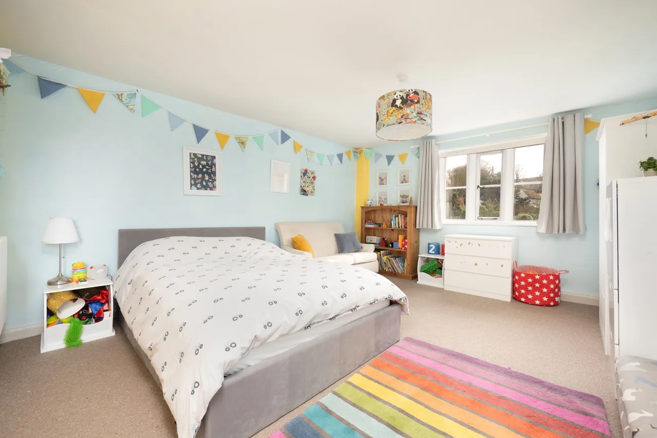 Court Lane, Bratton, BA13, photo 81