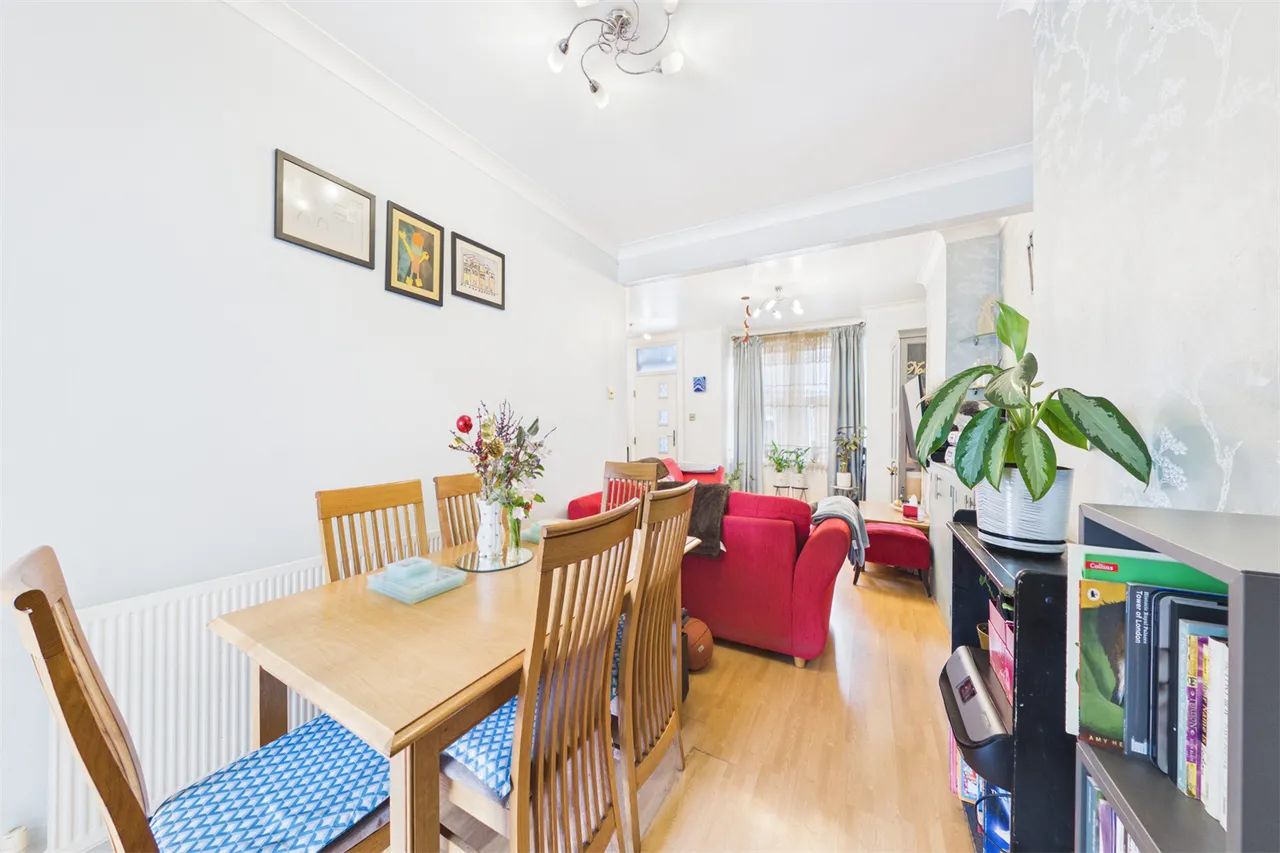 London, Greater London, SW19 2QN, photo 6