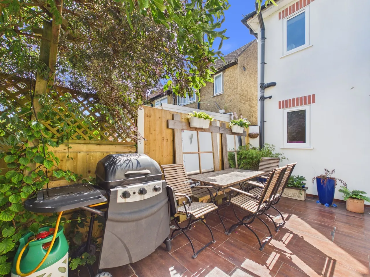 Feltham, Middlesex, photo 23