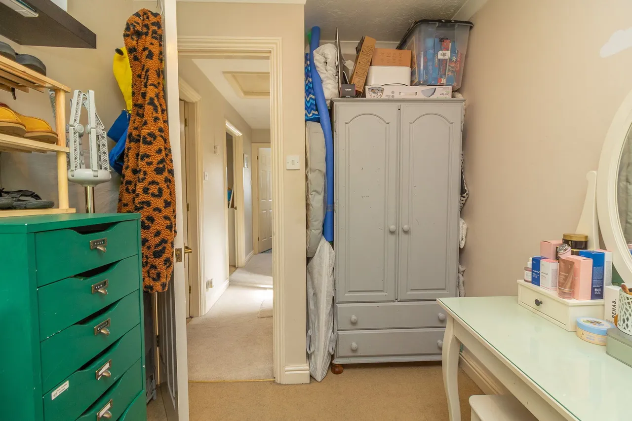 Elmfield Close, Potterspury, NN12, photo 18