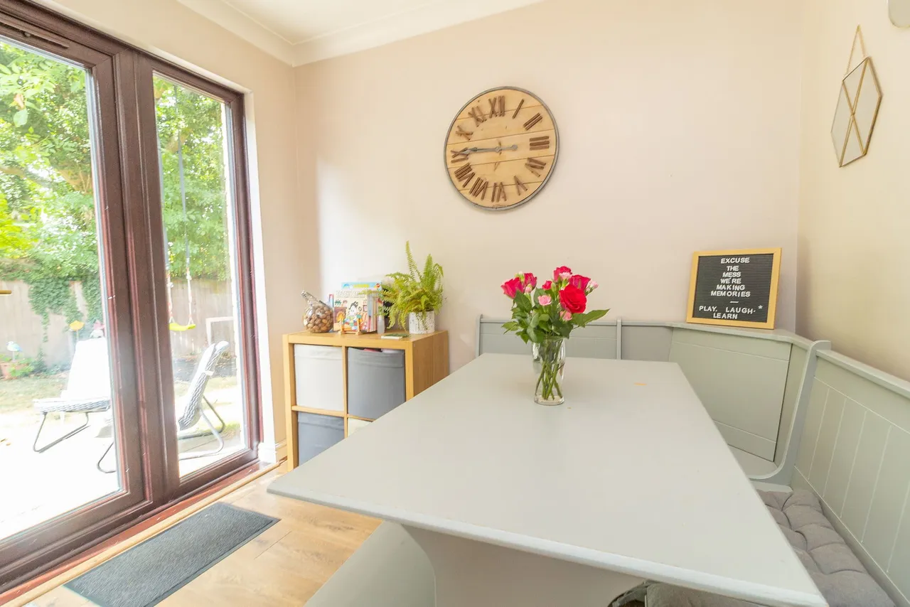 Elmfield Close, Potterspury, NN12, photo 5