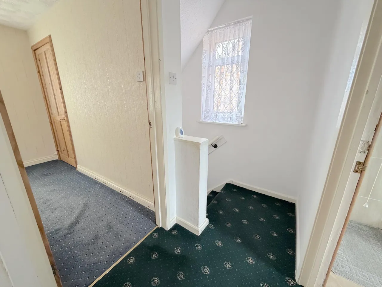 Ascot Drive, Longford, WS11, photo 7