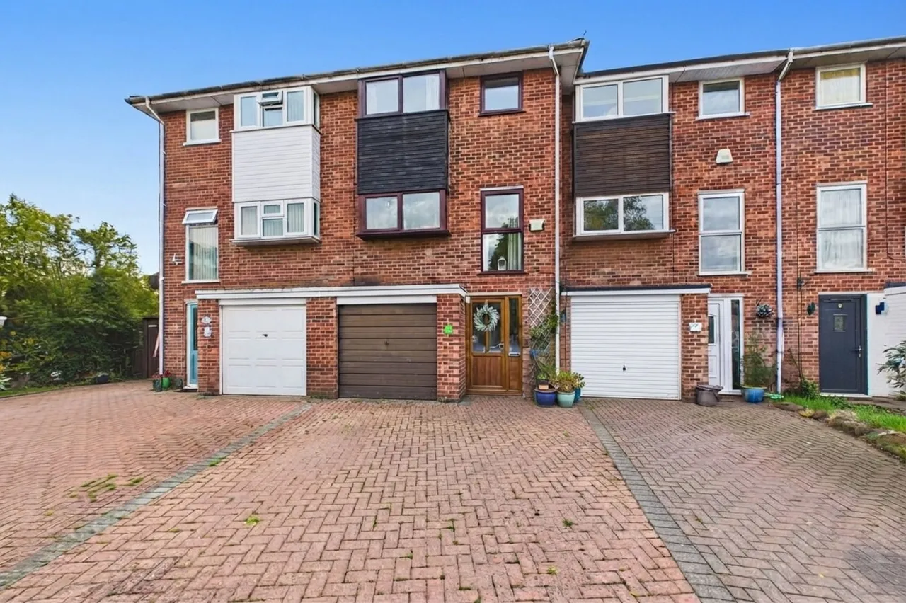 3 bed house for sale, Hallam Close, Moulton, NN3