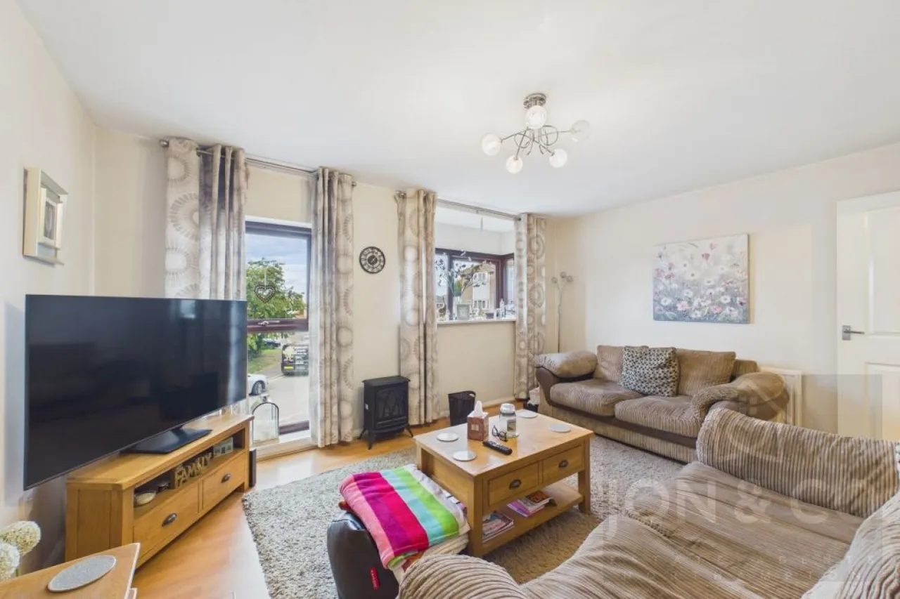 Hallam Close, Moulton, NN3, photo 7