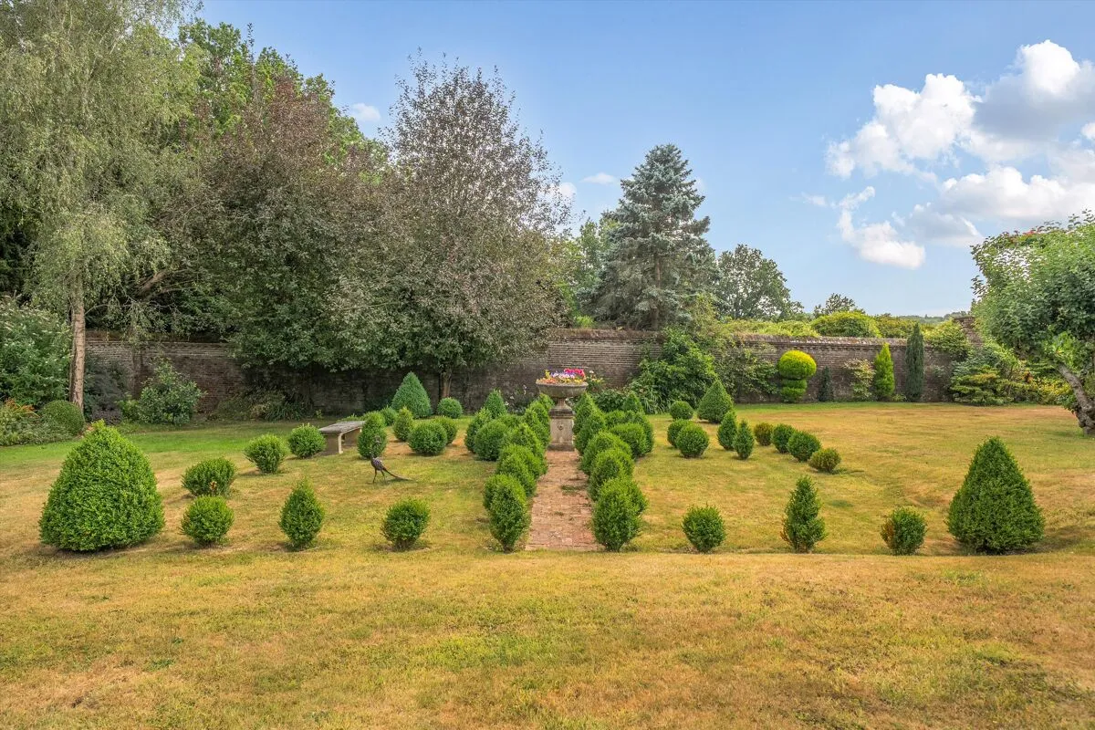 Bassetts Lane, Mark Cross, TN6, photo 26