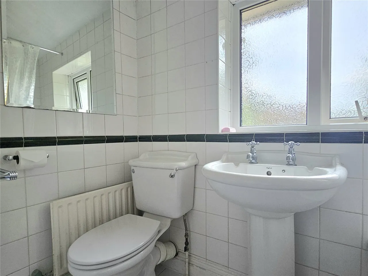 St. Michaels Road, Woking, GU21, photo 25