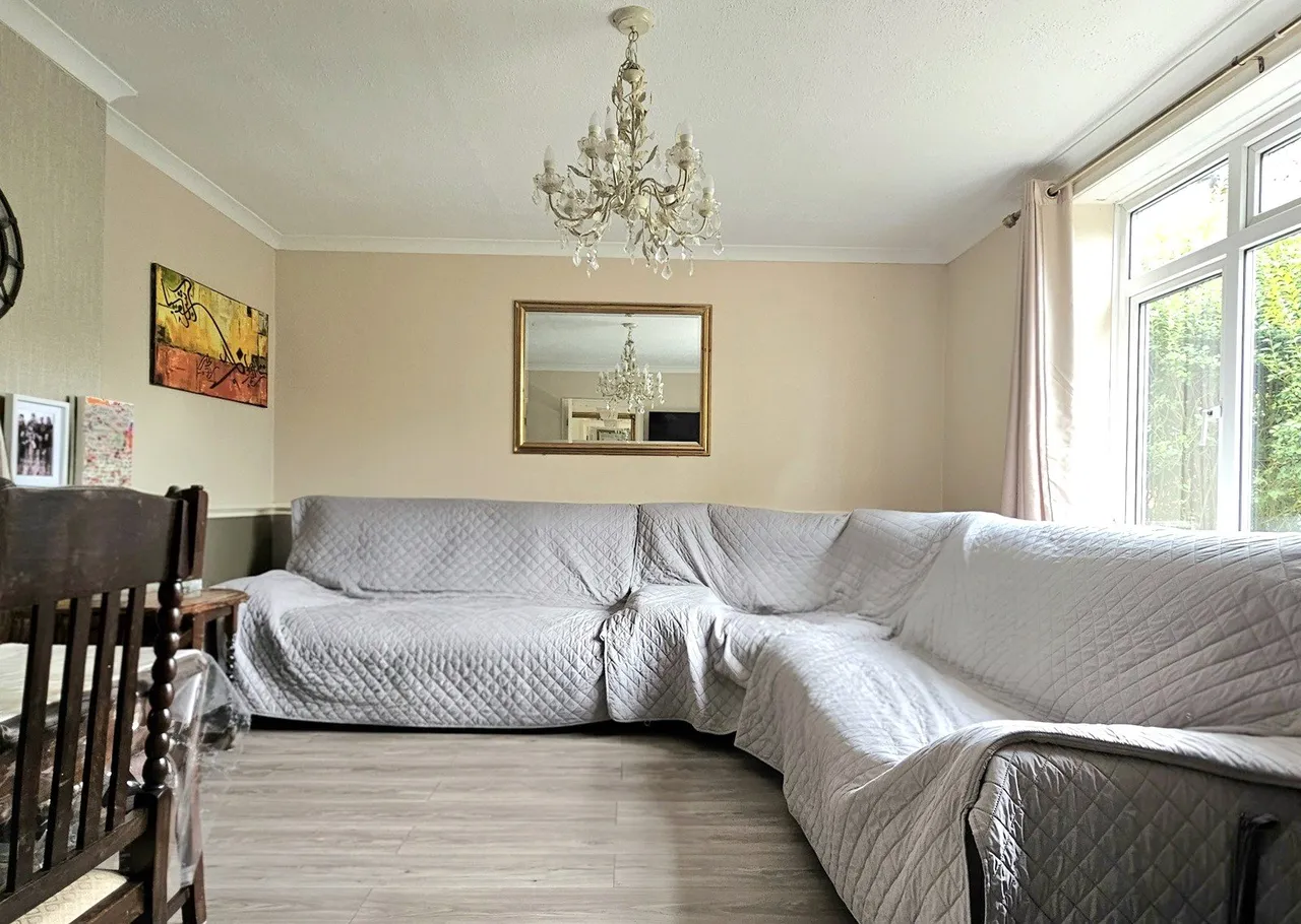 St. Michaels Road, Woking, GU21, photo 11