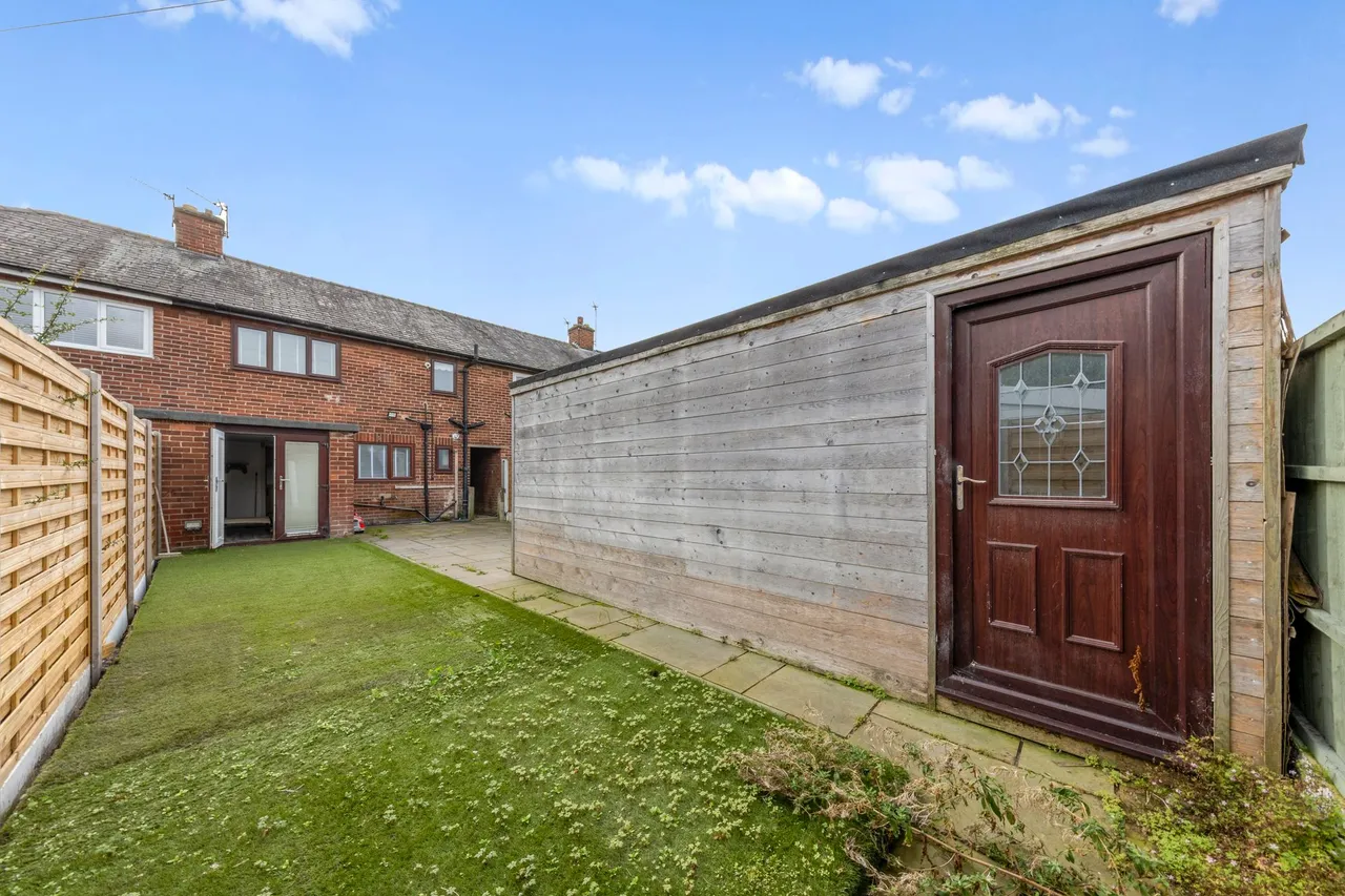 Capesthorne Road, Warrington, WA2, photo 17