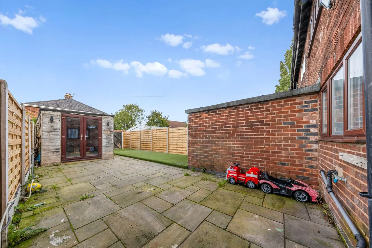 Capesthorne Road, Warrington, WA2, photo 18
