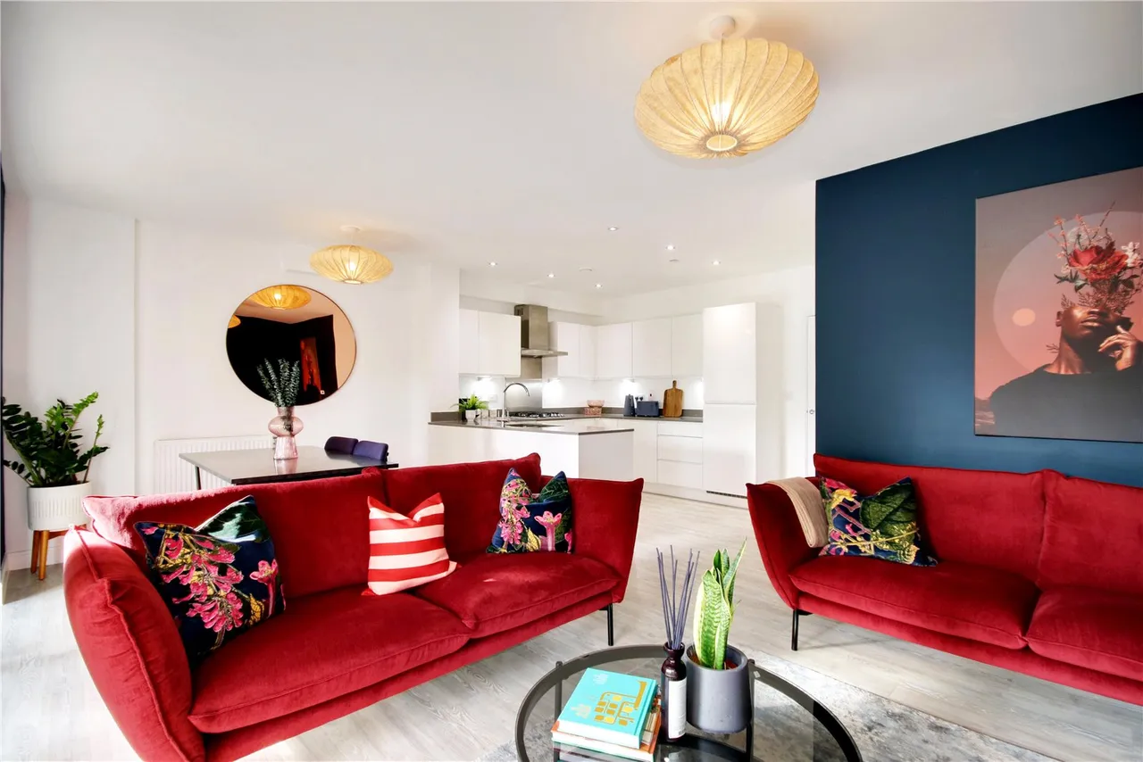 Toye Avenue, Whetstone, London, N20 0FN, photo 2