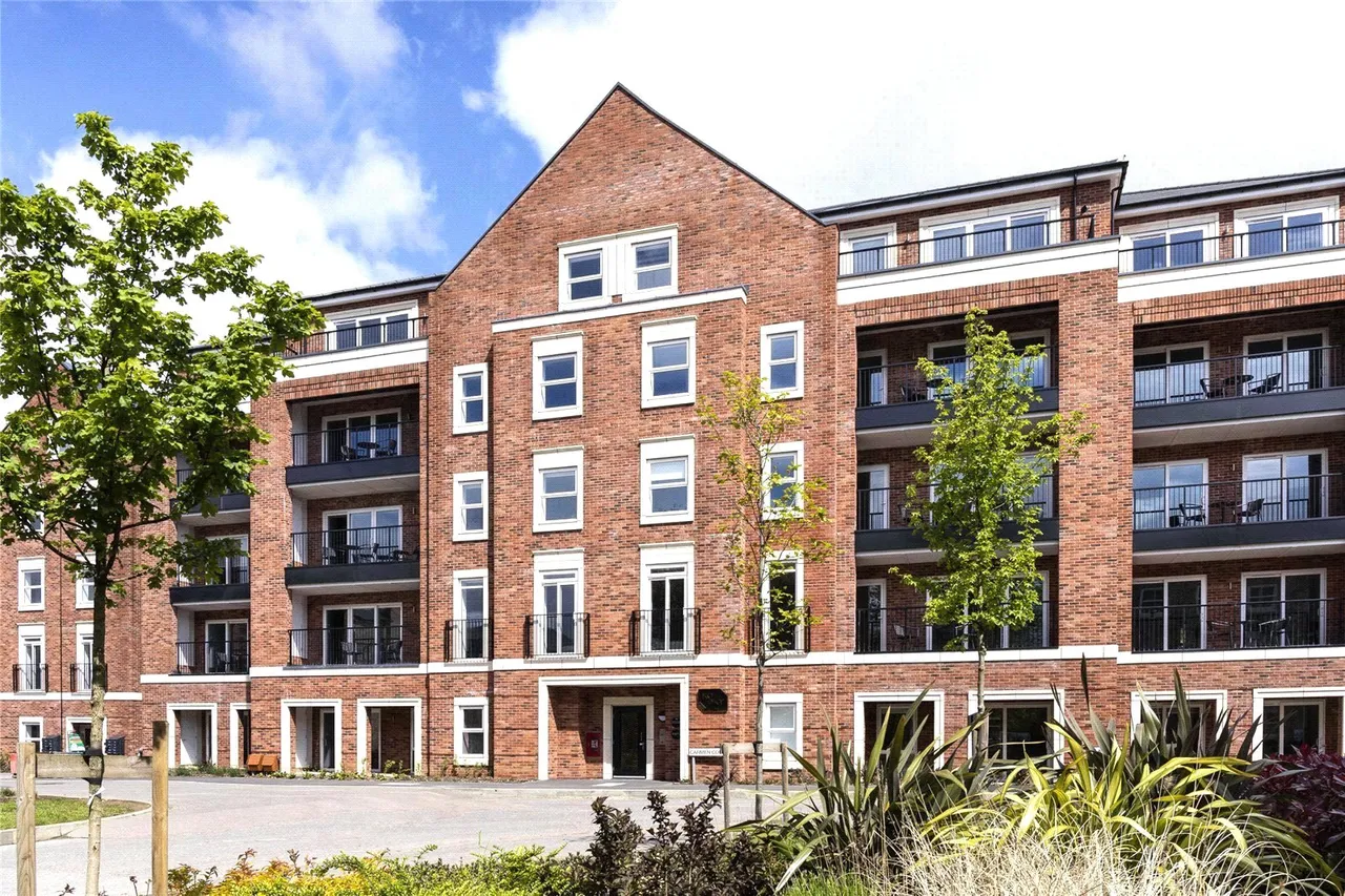 2 bed flat for sale — Toye Avenue, Whetstone, London, N20 0FN