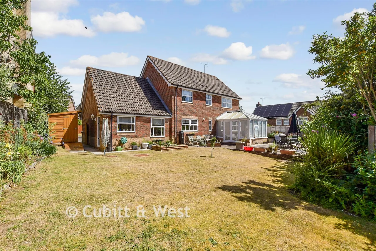 Masons Way, Pulborough, RH20, photo 18