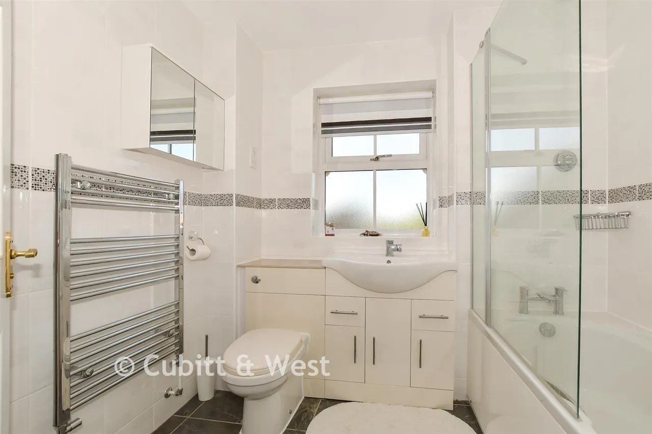 Masons Way, Pulborough, RH20, photo 15