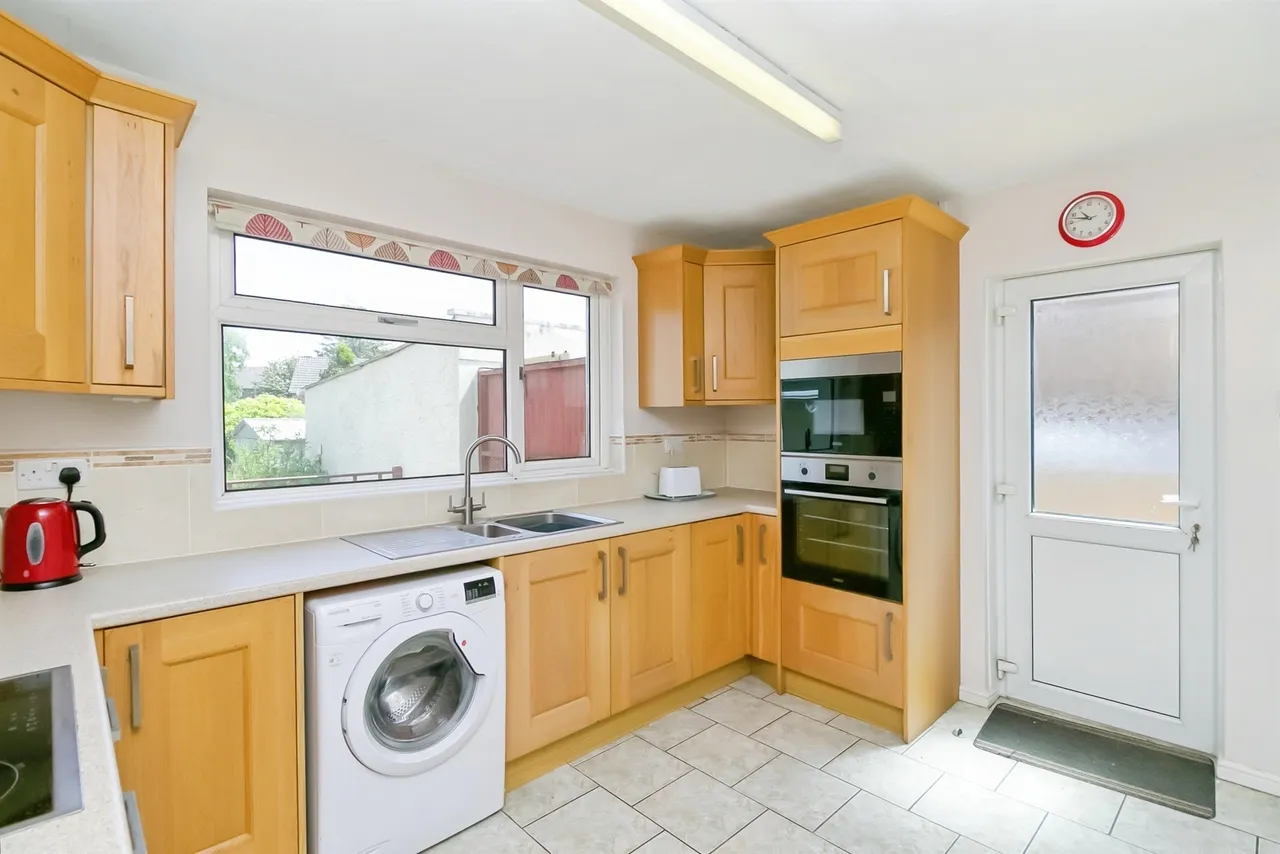 Eagleswell Road, Llantwit Major, CF61, photo 6
