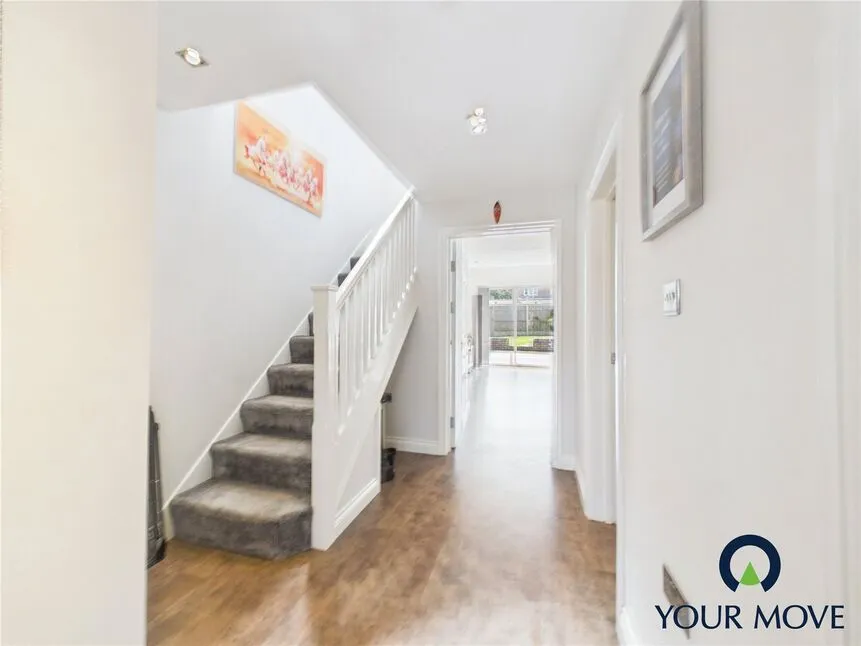 Langley Hall Road, Solihull, West Midlands, B92, photo 7