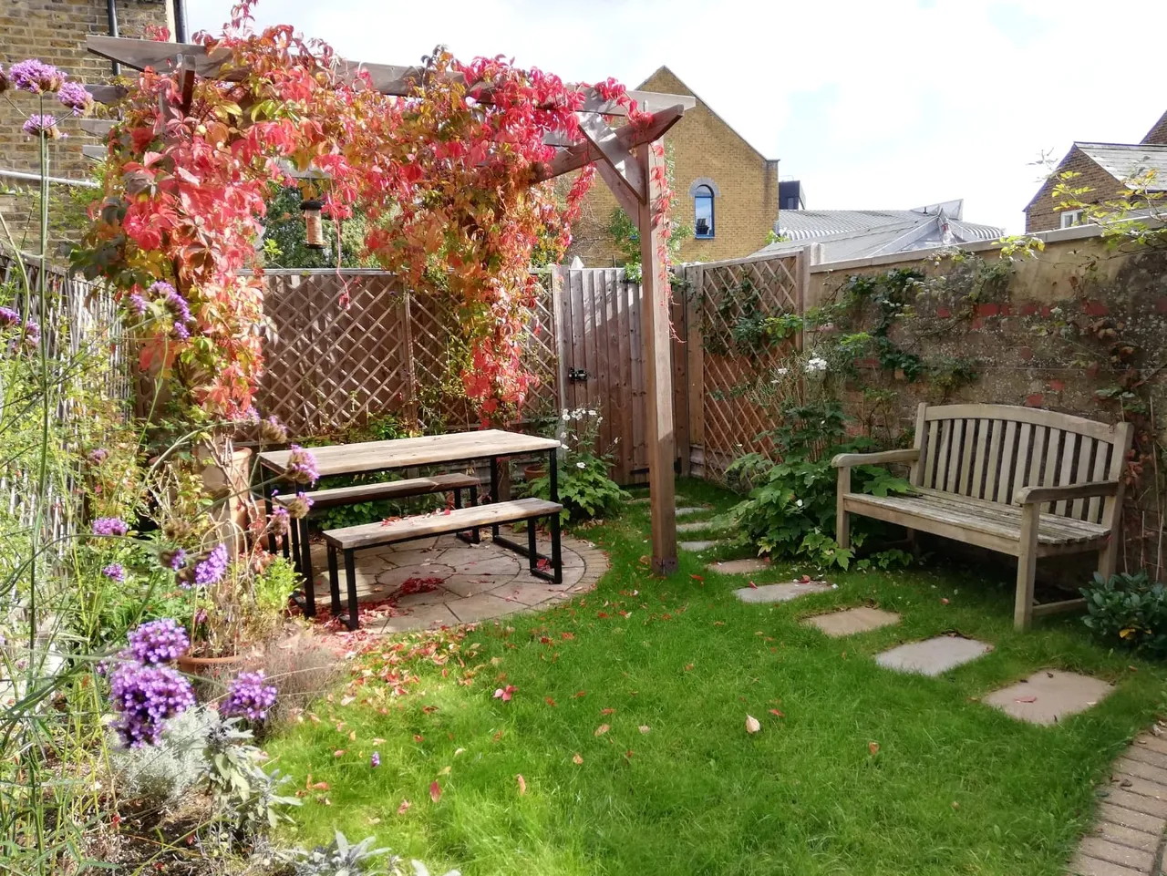 Hows Road, Uxbridge, UB8, photo 9