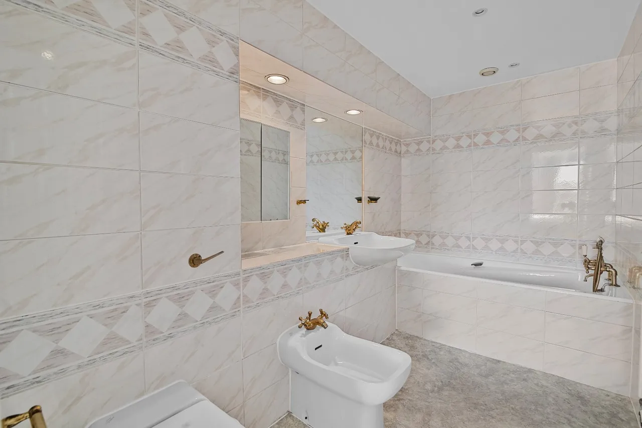 Lindsay Square, London, SW1V, photo 5