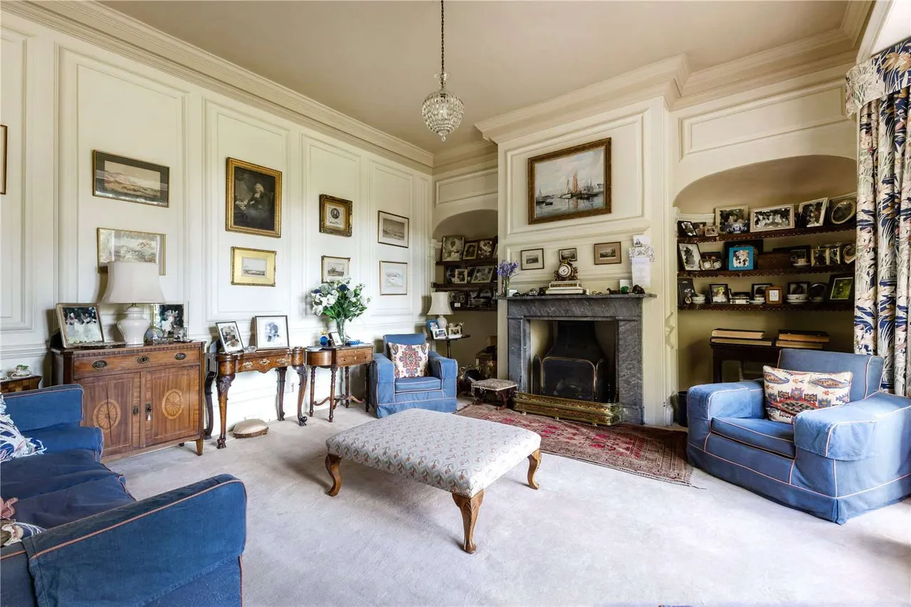 Lygan Y Wern, Pentre Halkyn, CH8, photo 9