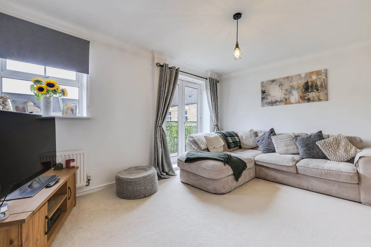 Narrowboat Wharf, Leeds, LS13, photo 3