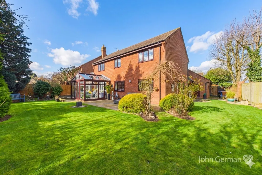 Fox Court, Kings Bromley, photo 4