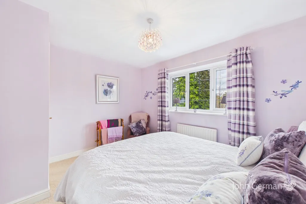 Fox Court, Kings Bromley, photo 19