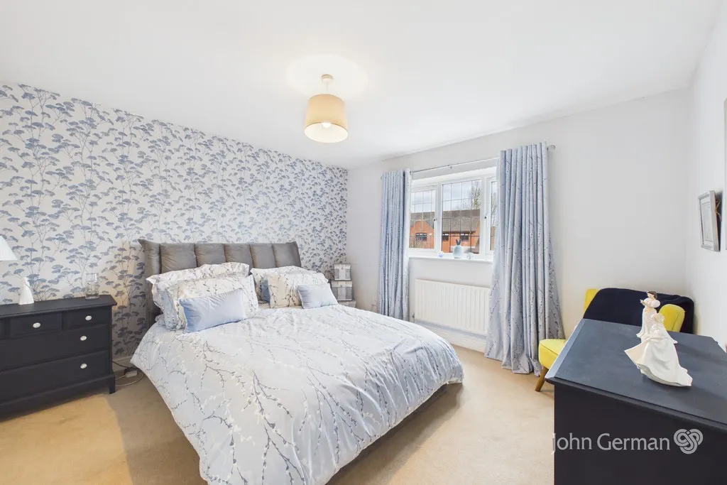 Fox Court, Kings Bromley, photo 16