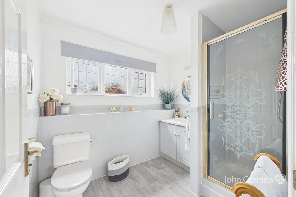 Fox Court, Kings Bromley, photo 15