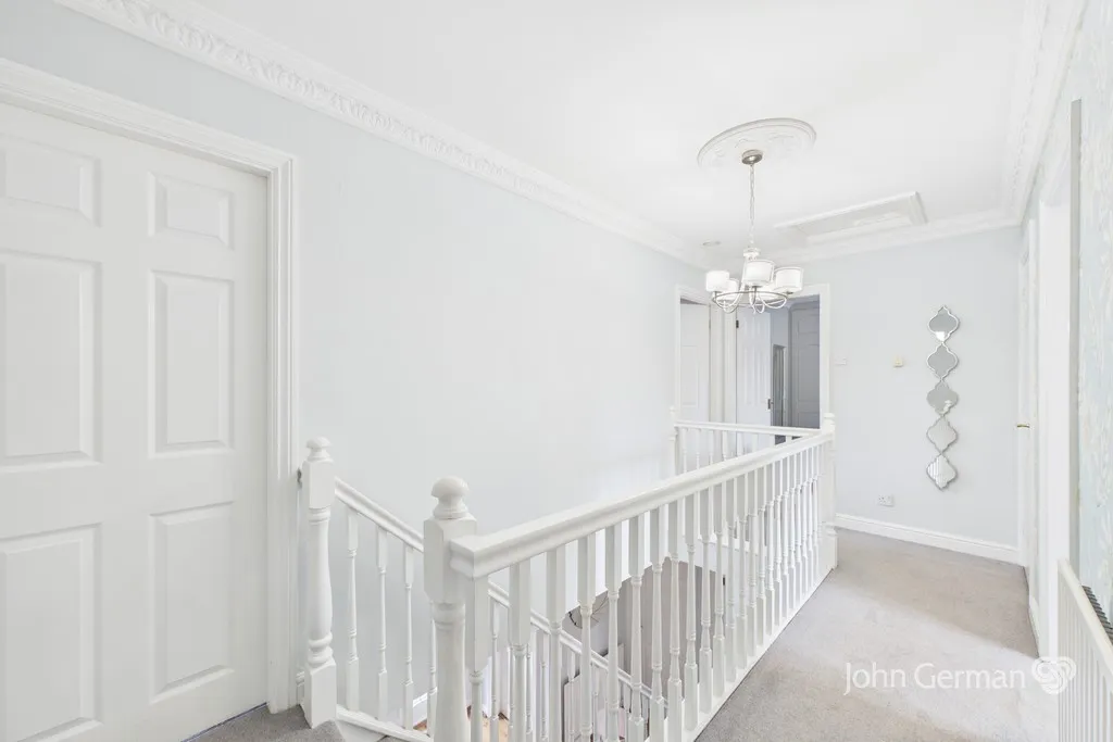 Fox Court, Kings Bromley, photo 21