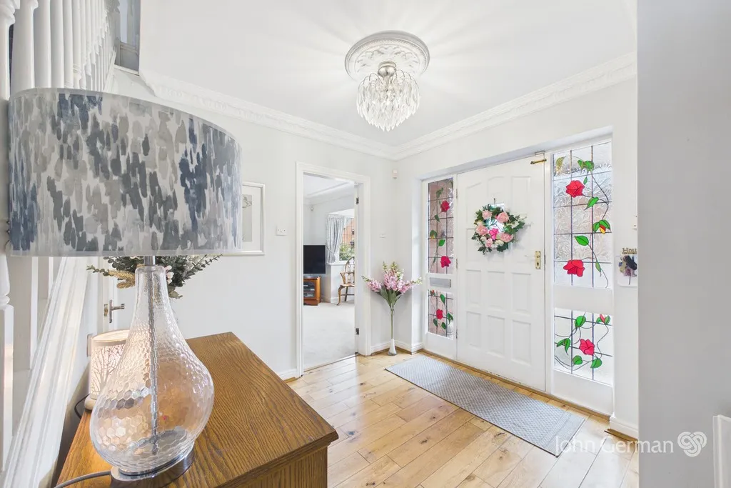 Fox Court, Kings Bromley, photo 11