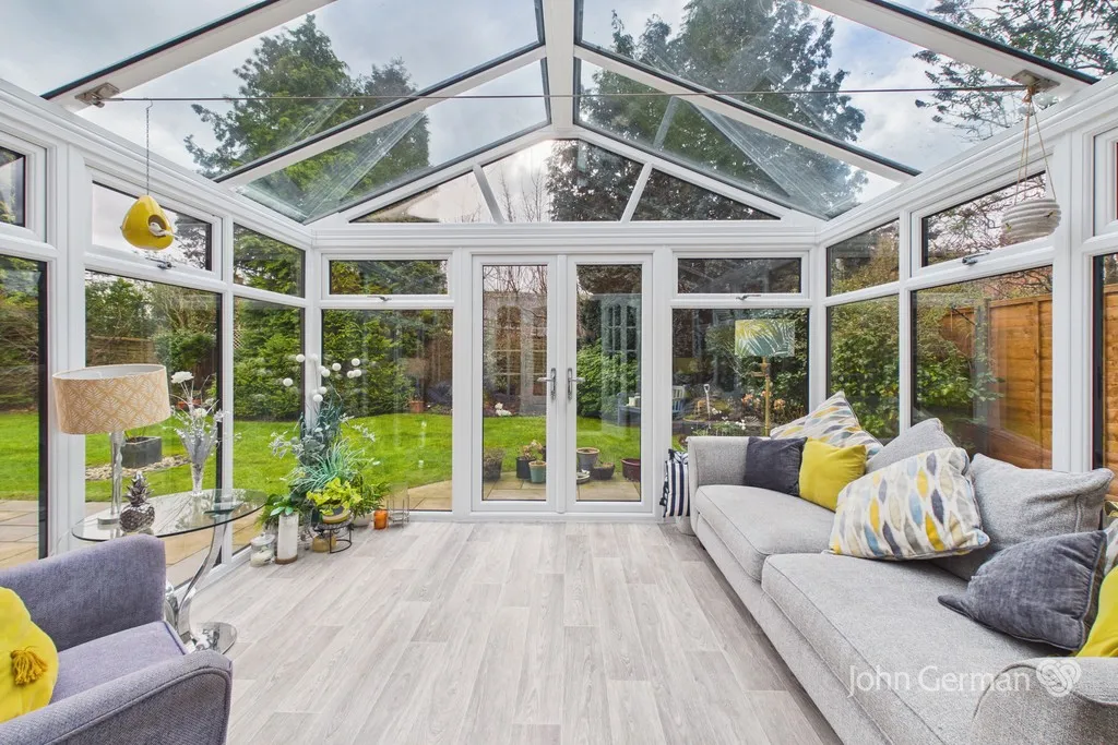 Fox Court, Kings Bromley, photo 7