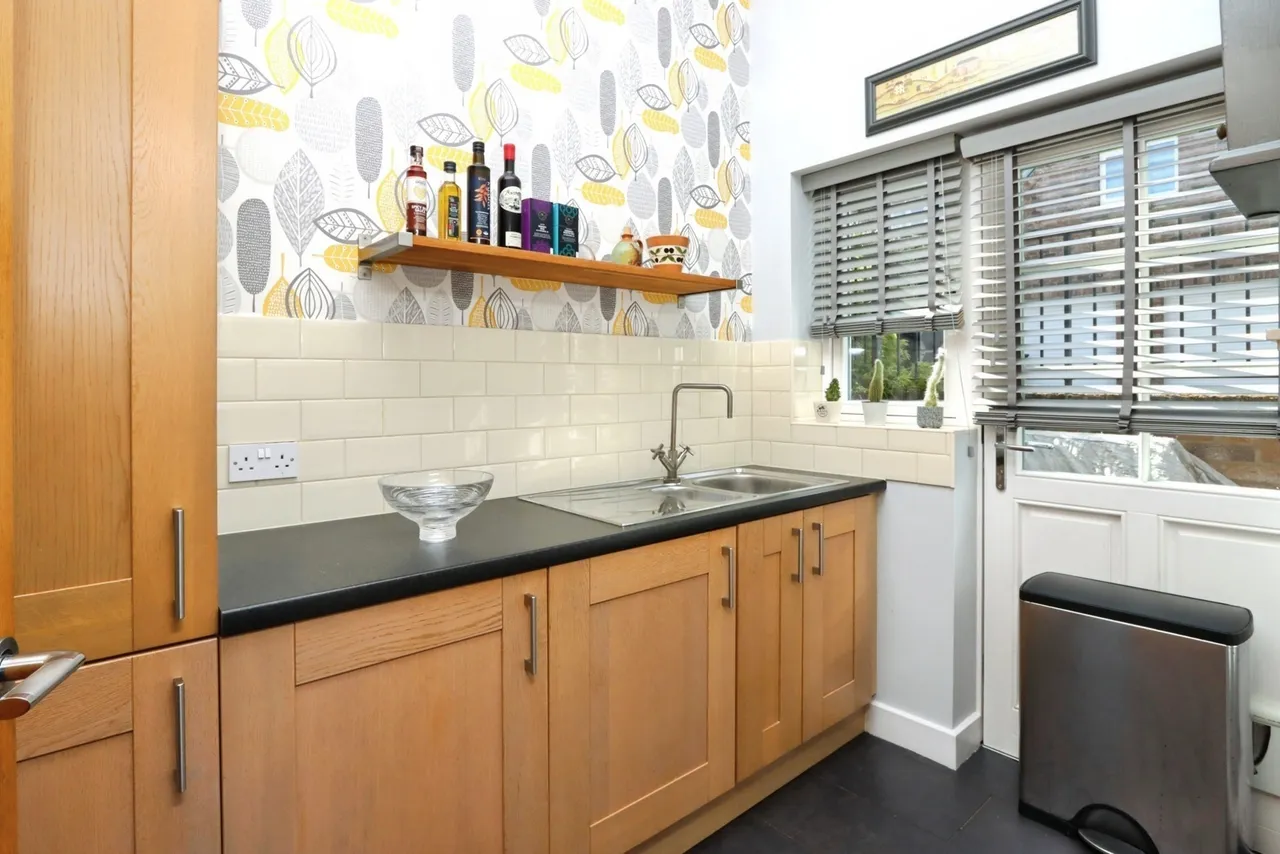 Gomersal Lane, Dronfield, S18, photo 11