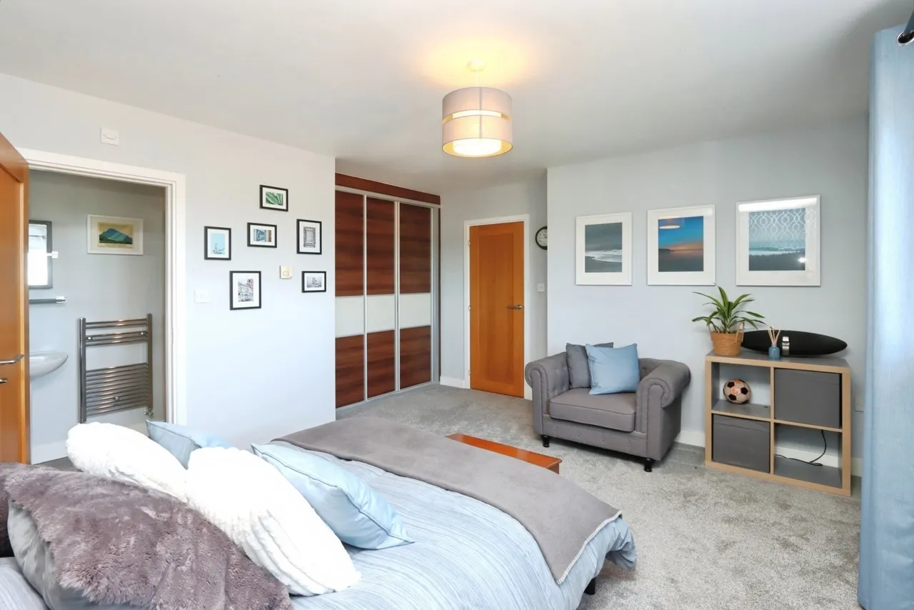 Gomersal Lane, Dronfield, S18, photo 16