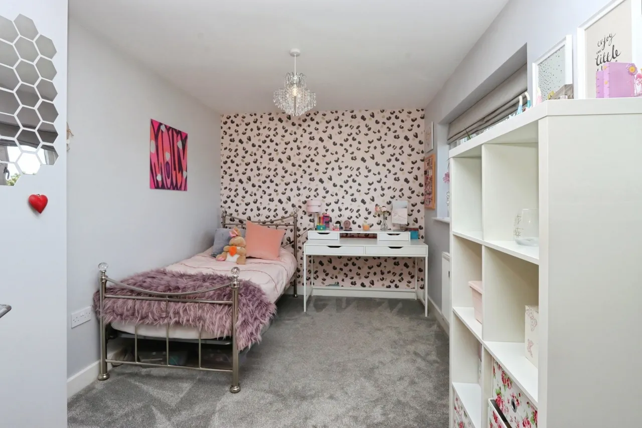 Gomersal Lane, Dronfield, S18, photo 22