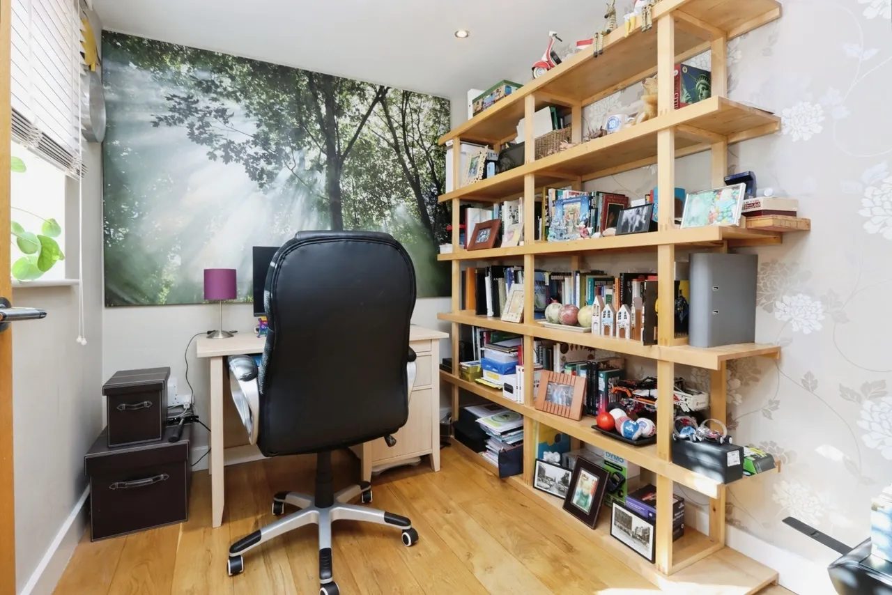 Gomersal Lane, Dronfield, S18, photo 12