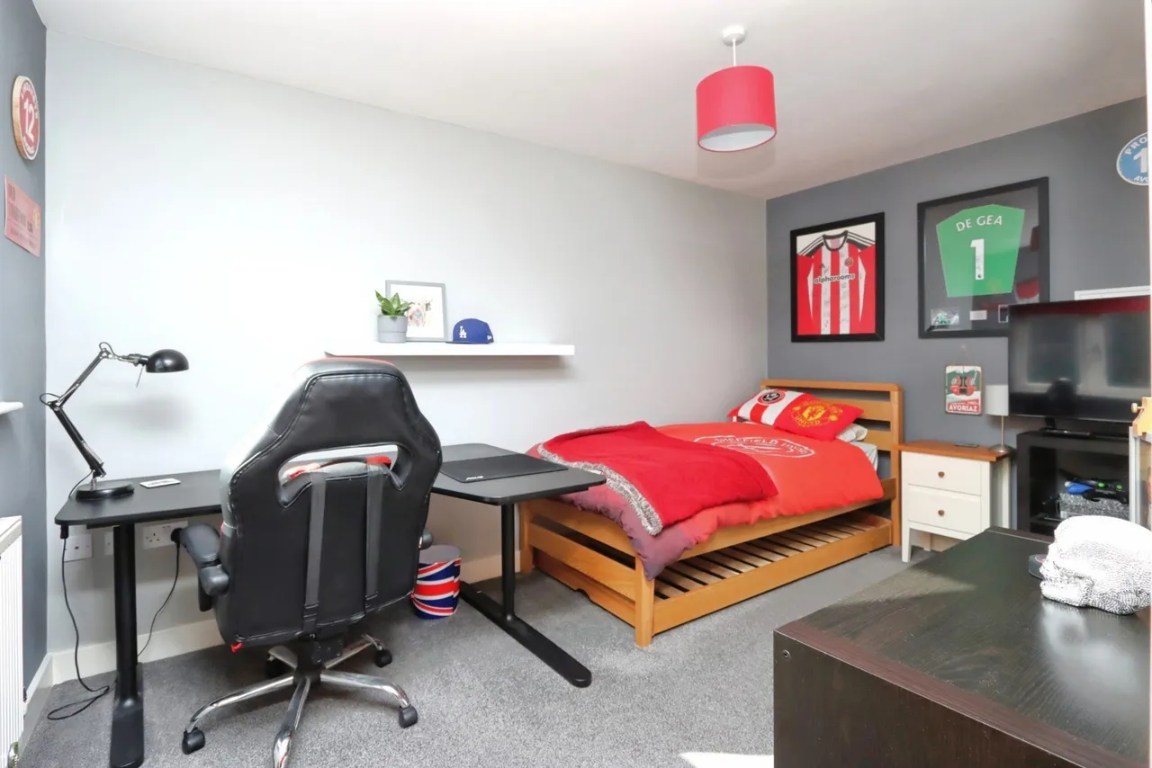 Gomersal Lane, Dronfield, S18, photo 20