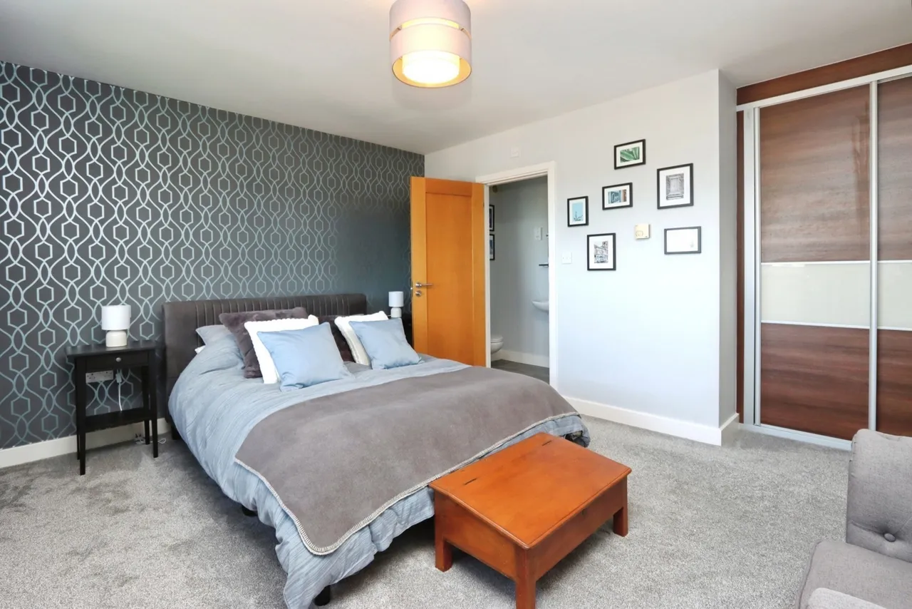 Gomersal Lane, Dronfield, S18, photo 15