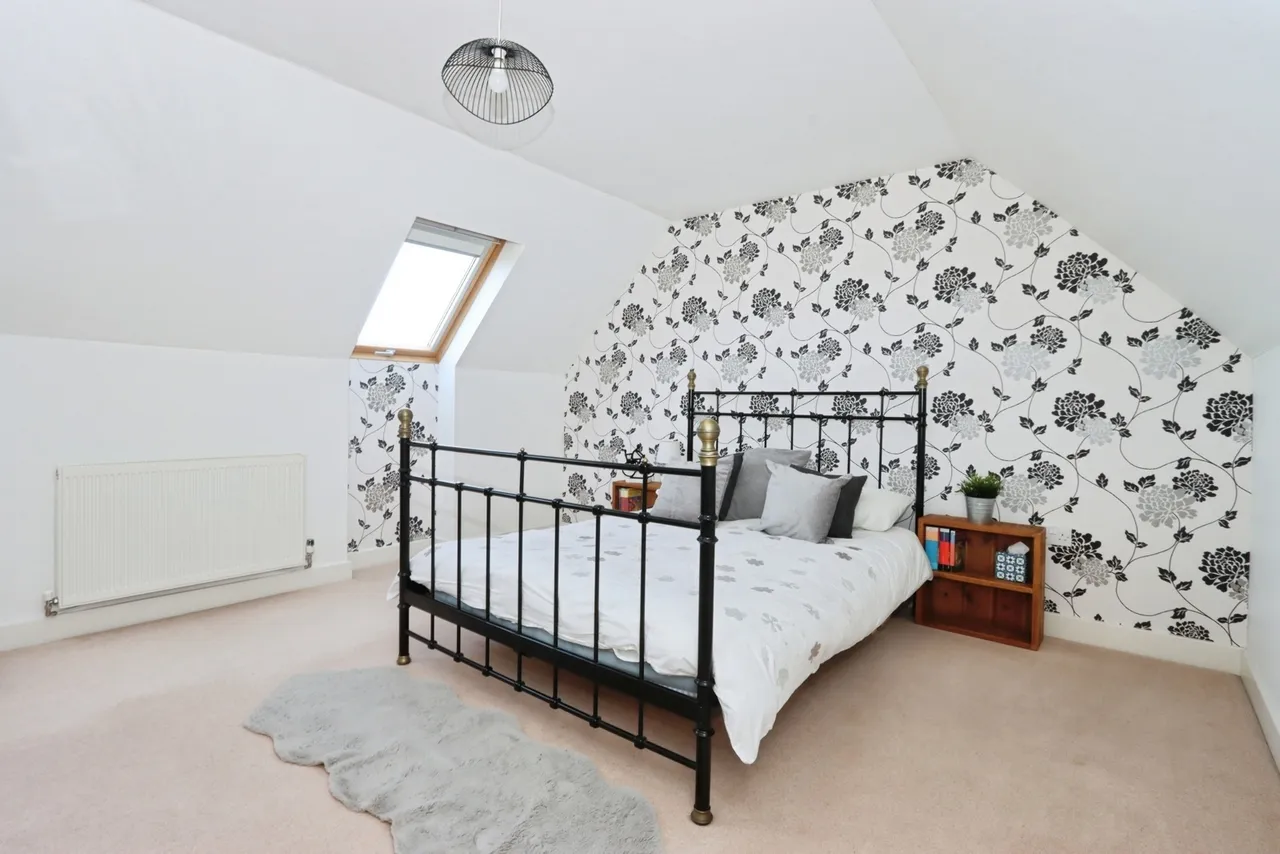 Gomersal Lane, Dronfield, S18, photo 17