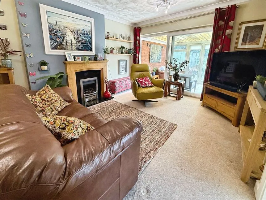 Matlock Drive, North Hykeham, Lincolnshire, LN6, photo 12