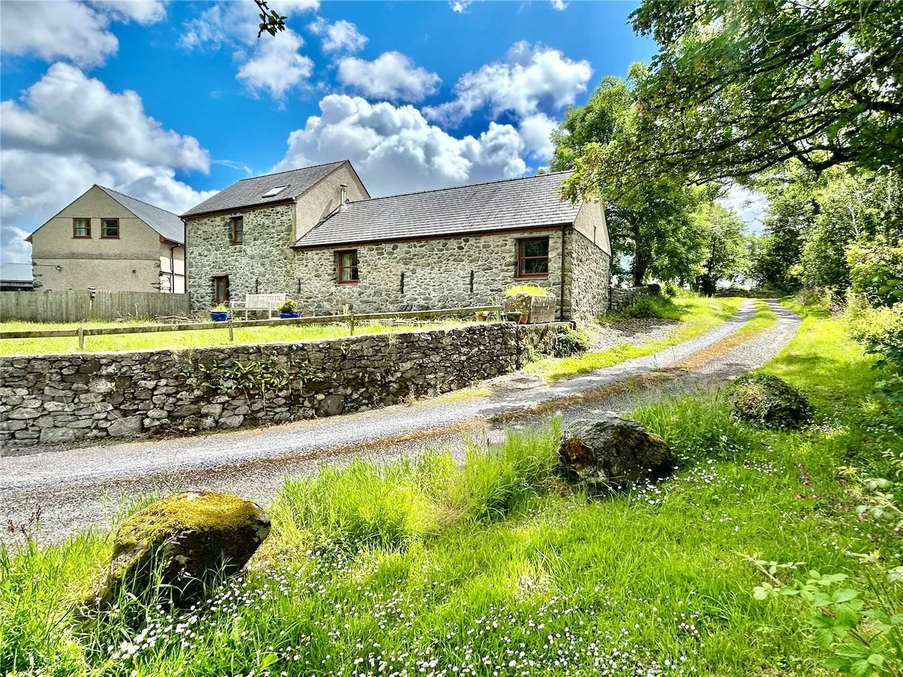 Lon Pedair Groeslon, Llandegfan, LL59, photo 39