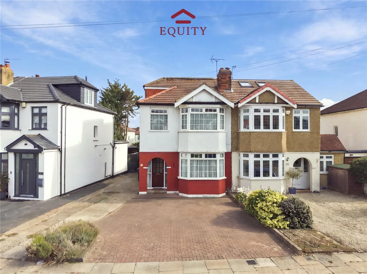 4 bed house for sale, Herrongate Close, Enfield