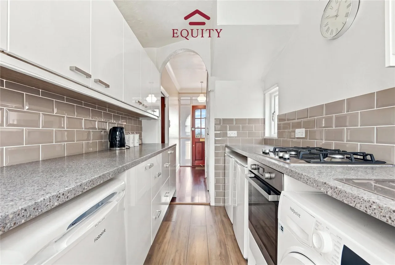 Herrongate Close, Enfield, photo 8