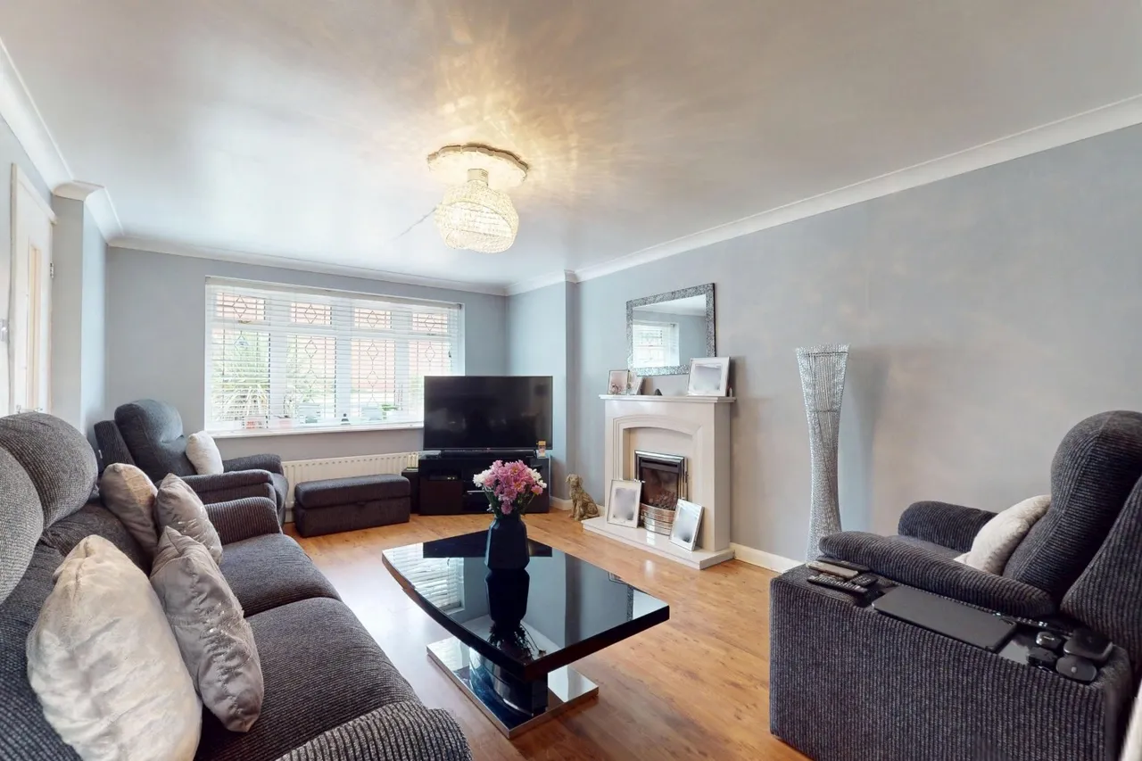 Heron Close, Holmer Lake, Telford TF3 1NS, photo 3