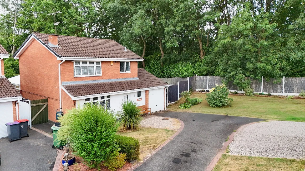 Heron Close, Holmer Lake, Telford TF3 1NS, photo 27
