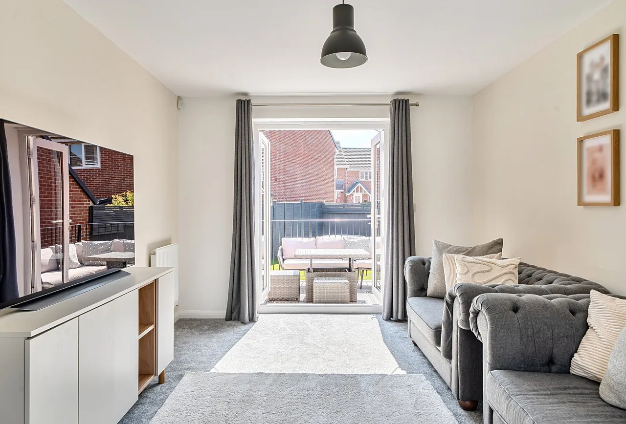 Blackberry Close, Gloucestershire, Yate, BS37 7DE, photo 17