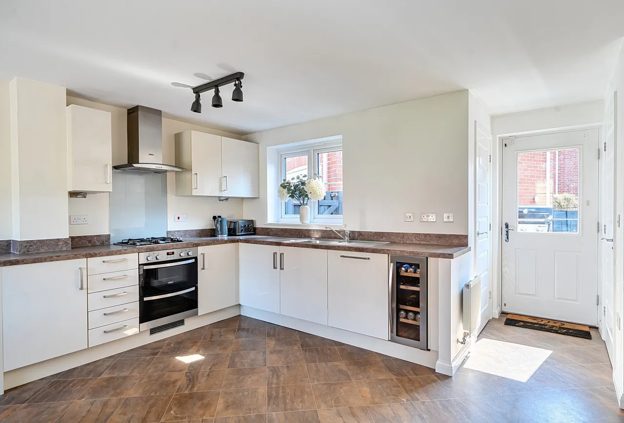Blackberry Close, Gloucestershire, Yate, BS37 7DE, photo 20