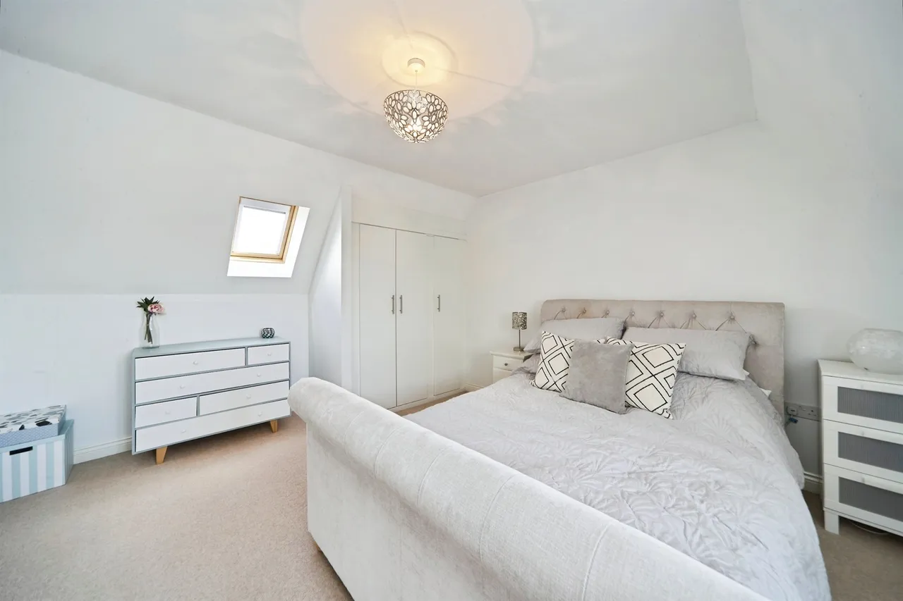 Honey Pot Fold, Baildon, BD17, photo 13